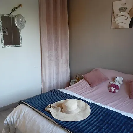 Maison Au Calme Au Centre De Cholet