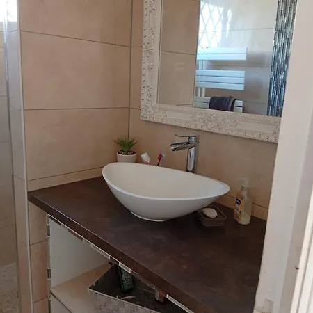 Séjour chez l'habitant Maison Au Calme Au Centre De Cholet